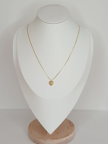 Colar Coração de Malha